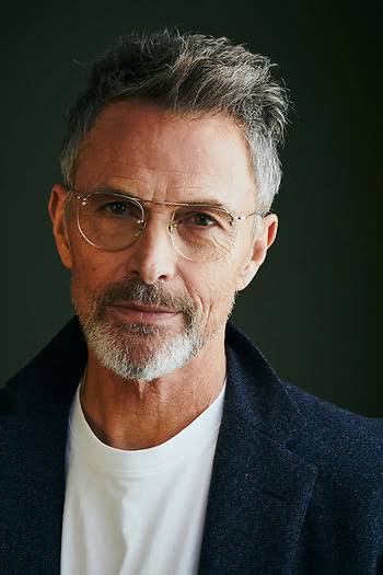 Tim Daly Biography: Movies, Age, Height, Net Worth, Wife, Religion, Awards, Parents, Ethnicity