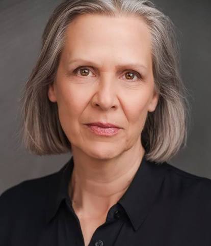 Amy Morton - Biography