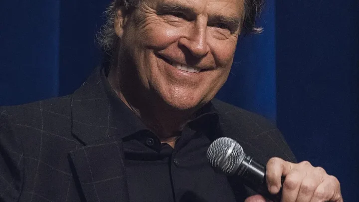 Ted McGinley Biography: Age, Net Worth, Wife, Children, Movies, Awards, Parents, Height