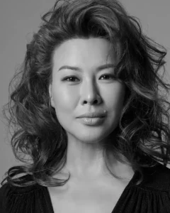 Jung Young-joo - Biography