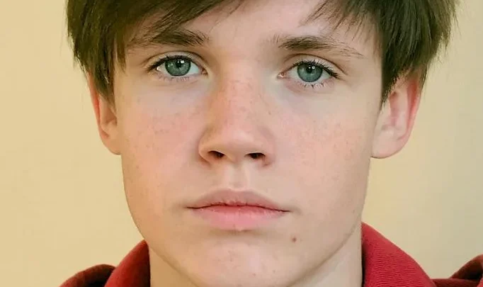 Oleg Chugunov Biography: Age, Height, Net Worth, Parents, Partner, Movies, Instagram