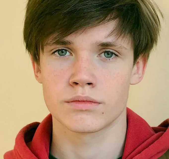 Oleg Chugunov Biography: Age, Height, Net Worth, Parents, Partner, Movies, Instagram