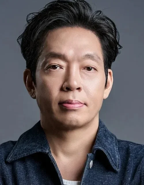 Park Ji-hwan Biography: Age, Wife, Son, Height, Net Worth, Parents, Movies & TV Shows