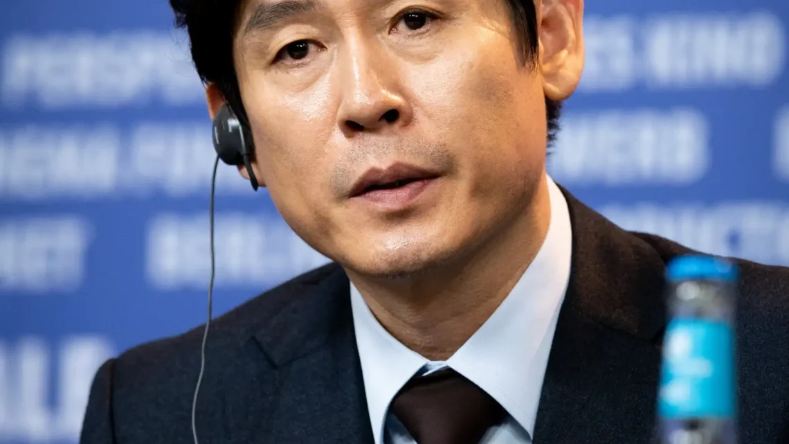 Sul Kyung-gu Biography: Age, Wife, Kids, Height, Net Worth, Parents, Movies & TV Shows