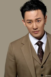 Raymond Lam - Biography