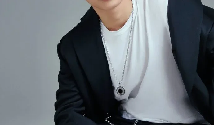 Qiunan Lin Biography: Age, Parents, Height, Net Worth, Movies & TV Shows, Relationship