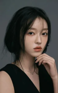 YooA - Biography