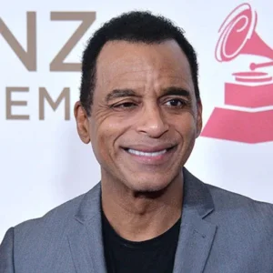 Jon Secada - Biography