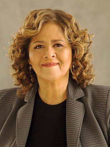 Anna Deavere Smith Biography: Age, Movies, Books, Awards, Religion, Height, Ethnicity, Husband, Net Worth