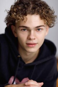 Maleaume Paquin - Biography