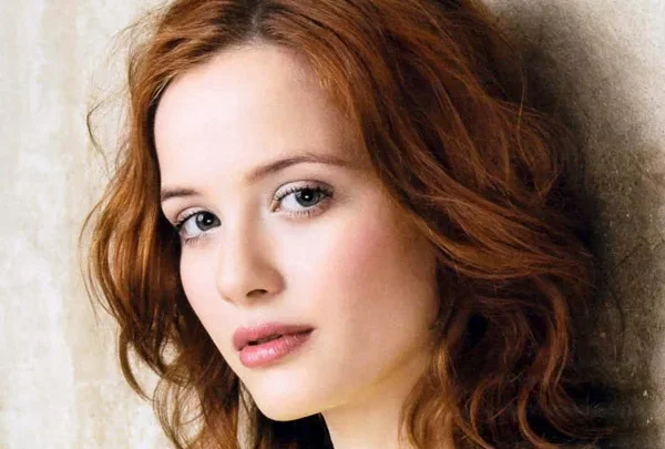 Nóra Lili Hőrich Biography: Age, Parents, Height, Net Worth, Movies & TV Shows, Relationship