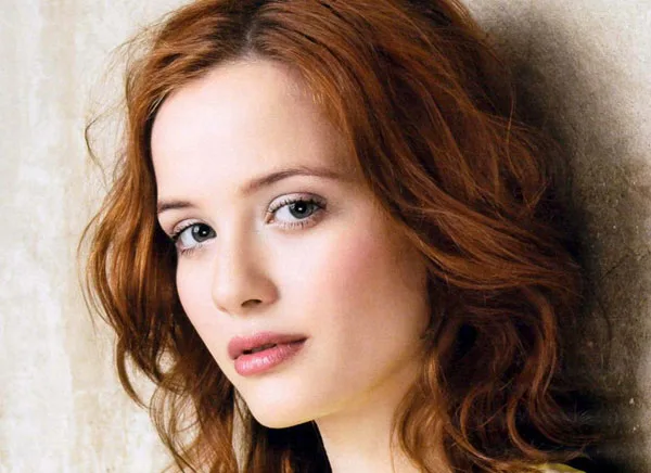 Nóra Lili Hőrich Biography: Age, Parents, Height, Net Worth, Movies & TV Shows, Relationship