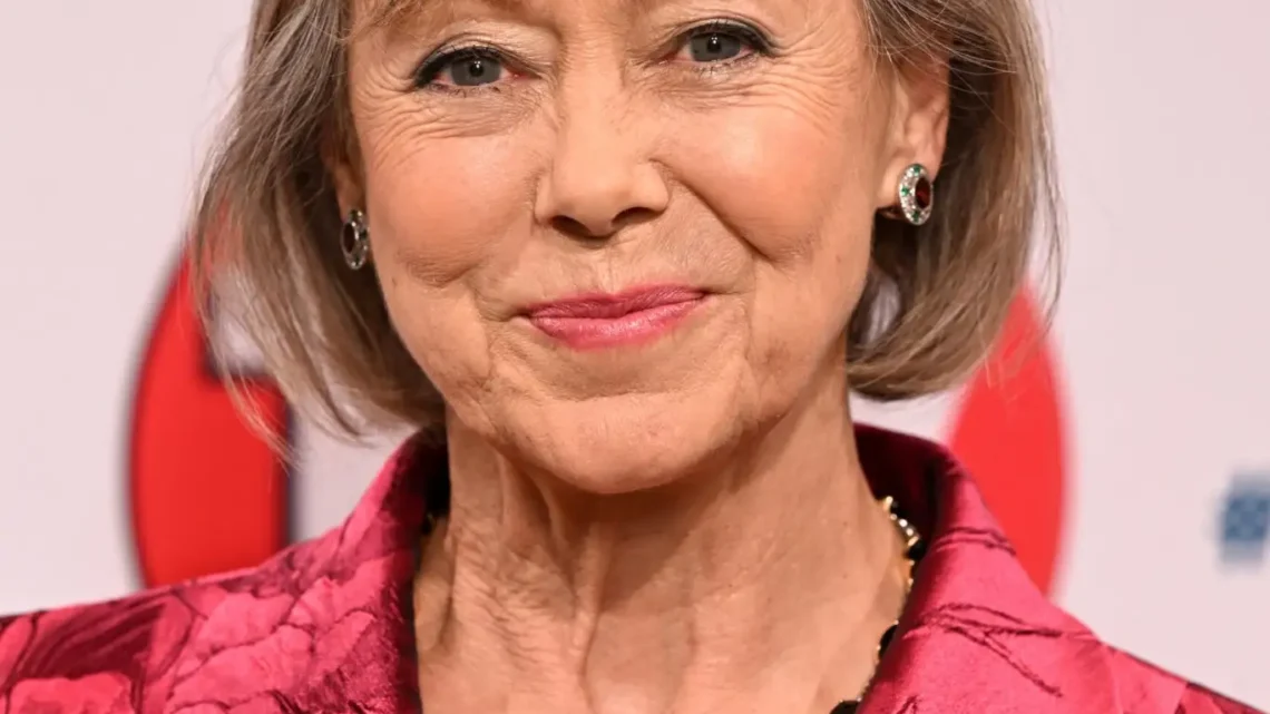 Jenny Agutter Biography: Religion, Height, Awards, Net Worth, Husband, Ethnicity, Age