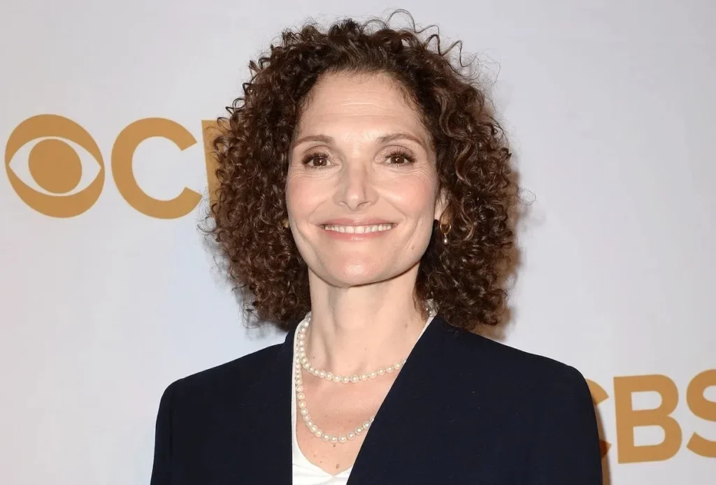 Mary Elizabeth Mastrantonio - Biography