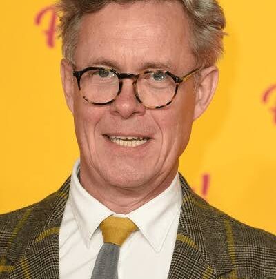 Alex Jennings Biography: Net Worth, Wife, Ethnicity, Age, Religion, Awards, Height