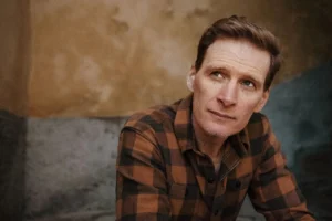 Patrick Davis - Biography