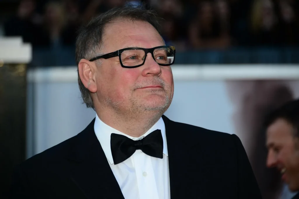 Janusz Kaminski - Biography