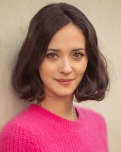 Anne Serra - Biography