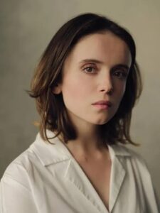 Lara Robinson - Biography