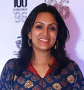 Devadarshini - Biography