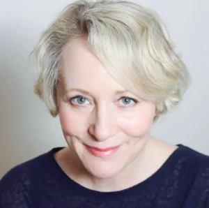 Michelle Holmes - Biography