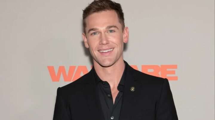 Taylor John Smith Biography: Age, Parents, Net Worth, Height, Movies & TV Shows, Siblings