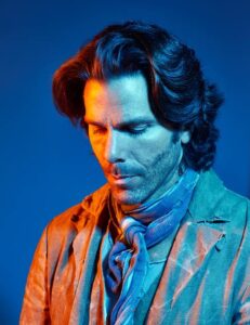 Greg Lauren