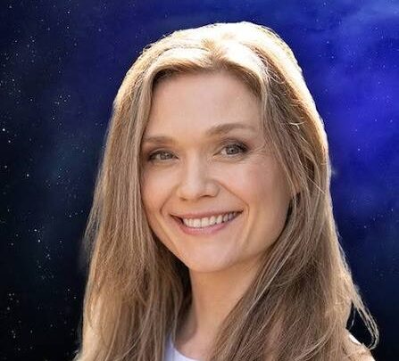 Ariana Richards Biography: Age, Husband, Ethnicity, Religion, Height, Net Worth, Movies, Awards, Children