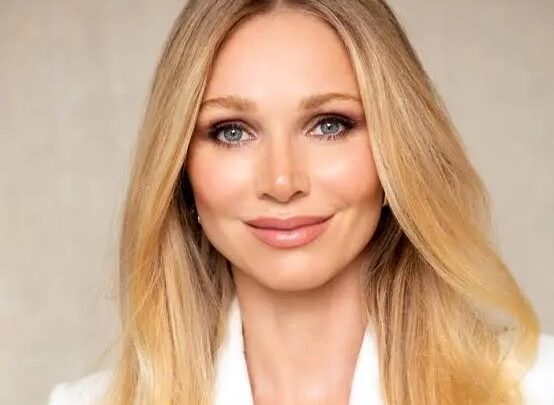 Alyssa Julya Smith Biography: Boyfriend, Height, Net Worth, Parents, Movies, TV Shows, Instagram, YouTube