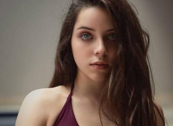 Estefania Coppola Biography: Age, Height, Songs, Movies, Parents, Ethnicity, Net Worth, Boyfriend, YouTube