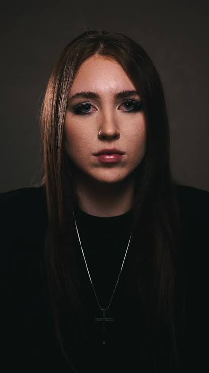 Kami Kehoe - Biography