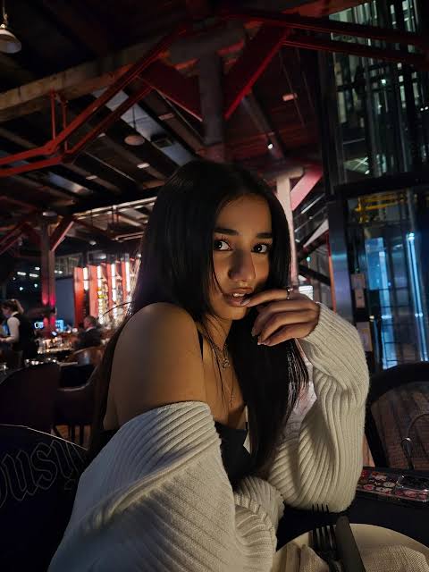 Ezrela Abraham - Biography