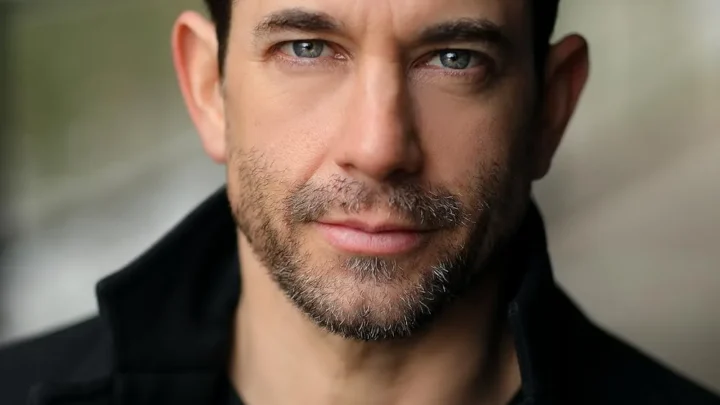 Adam Garcia Biography: Wife, Age, Net Worth, Parents, Kids, Movies & TV Shows, Siblings, Height