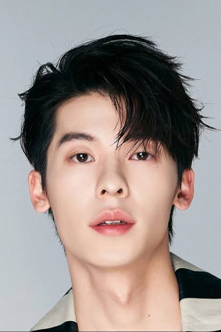 Hsu Kuang-han - Biography