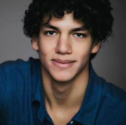 Isaac Hernández Biography: Age, Ethnicity, Parents, Net Worth, Wife, Movies, Instagram, Awards, Religion, Height