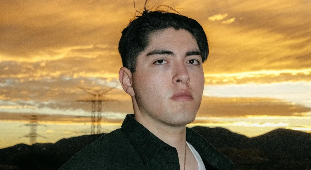 Kevin Kaarl - Biography