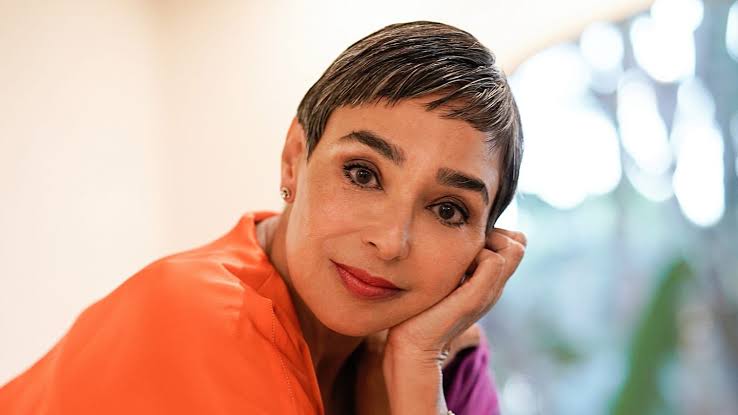 María Isabel Díaz - Biography