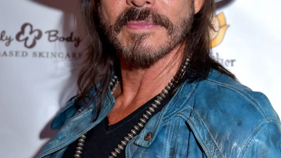 Raoul Trujillo Biography: Net Worth, Wife, Movies, Ethnicity, Children, Age, Height, Religion, Instagram