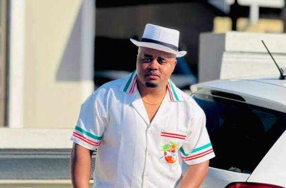 Mthandeni SK - Biography