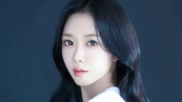 Cho Seung-hee Biography: Net Worth, Instagram, Age, Partner, Height, Husband, Awards, Pictures