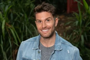 Joel Dommett