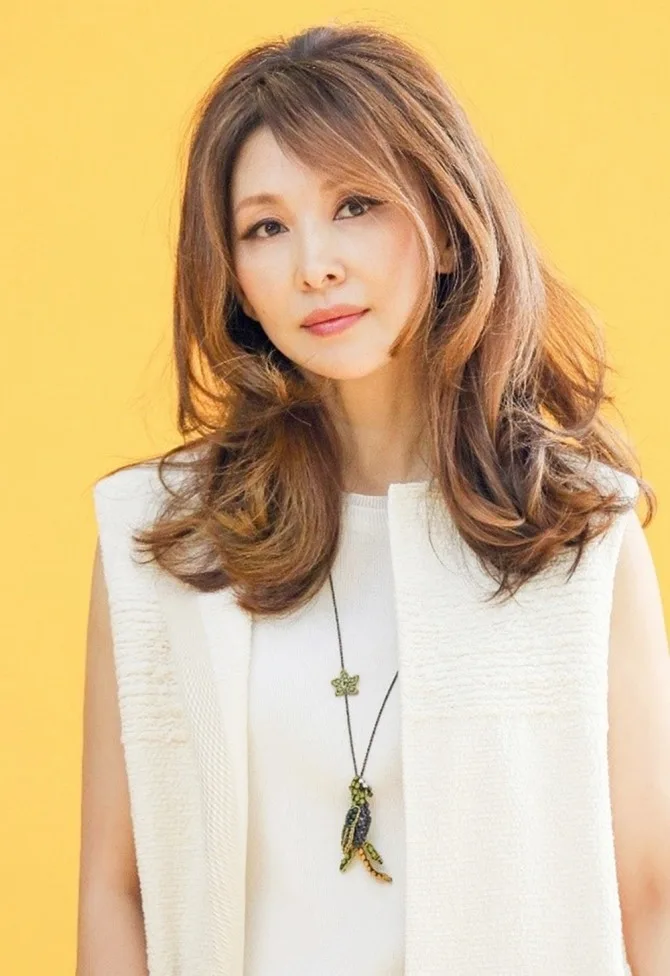 Lee Mi-sook - Biography