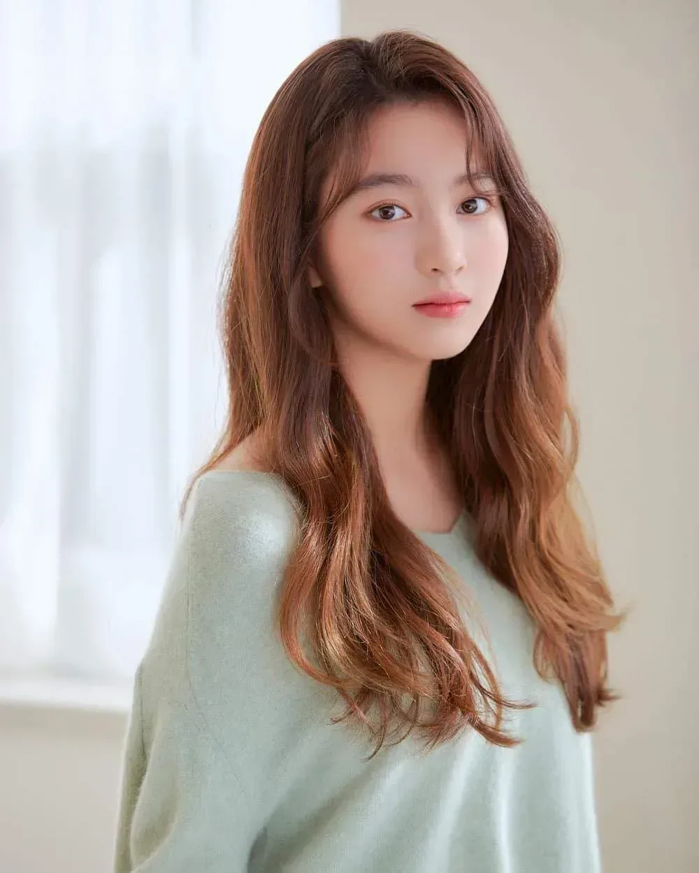 Kal So-won - Biography