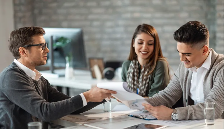 What Business Credit Is and How It Differs From Personal Credit