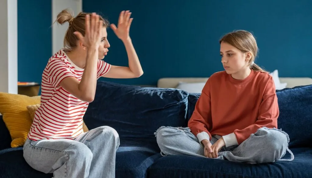 What Happens to Children Raised by Narcissistic Parents in Adulthood
