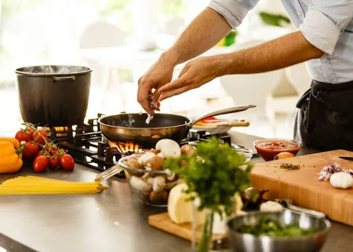 What Happens to the Nutritional Value of Food During Different Cooking Methods
