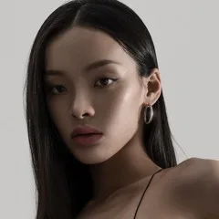 Lexie Liu - Biography