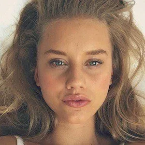 Chase Carter - Biography