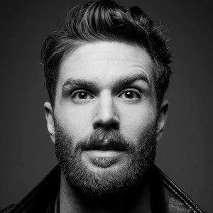 Joel Dommett - Biography