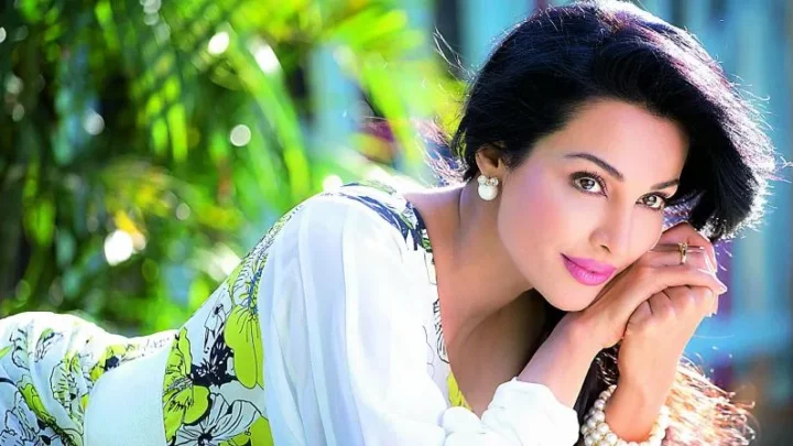 Flora Saini Biography: Instagram, Movies, Age, Net Worth, Wikipedia, Parents, Height
